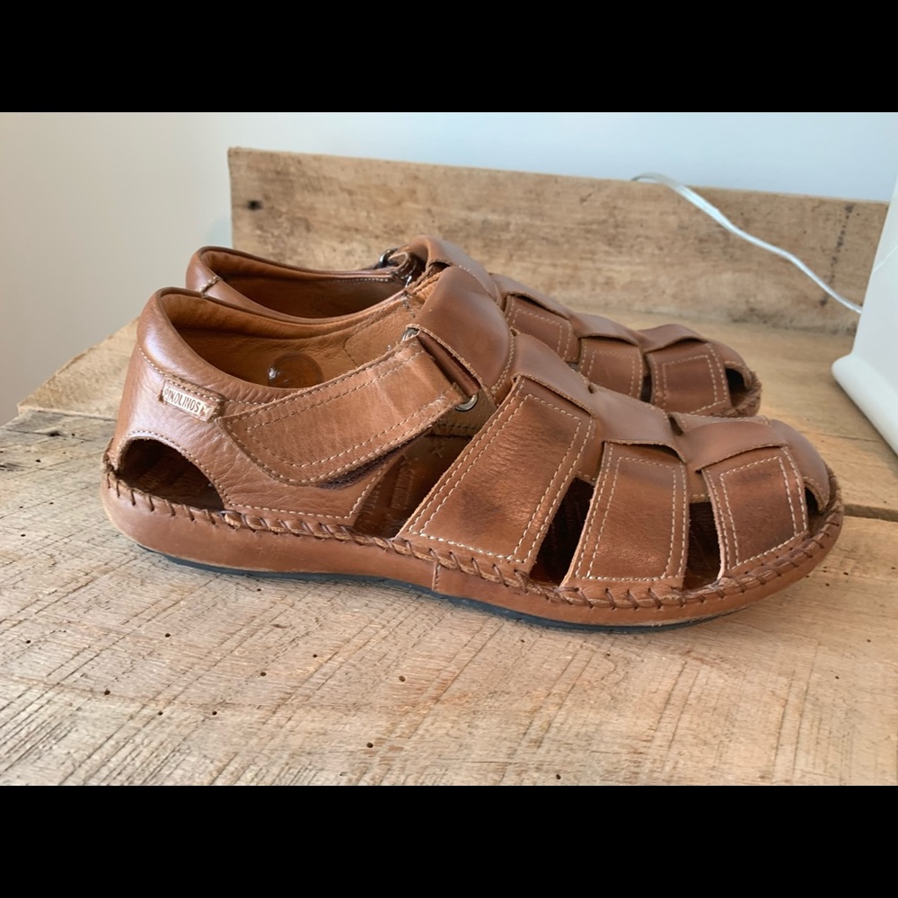 Pikolinos sandals fisherman style size 10.5-11. (Marked as size 44).